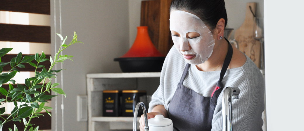 乾燥肌対策は家事・仕事をしながらの炭酸シートマスク